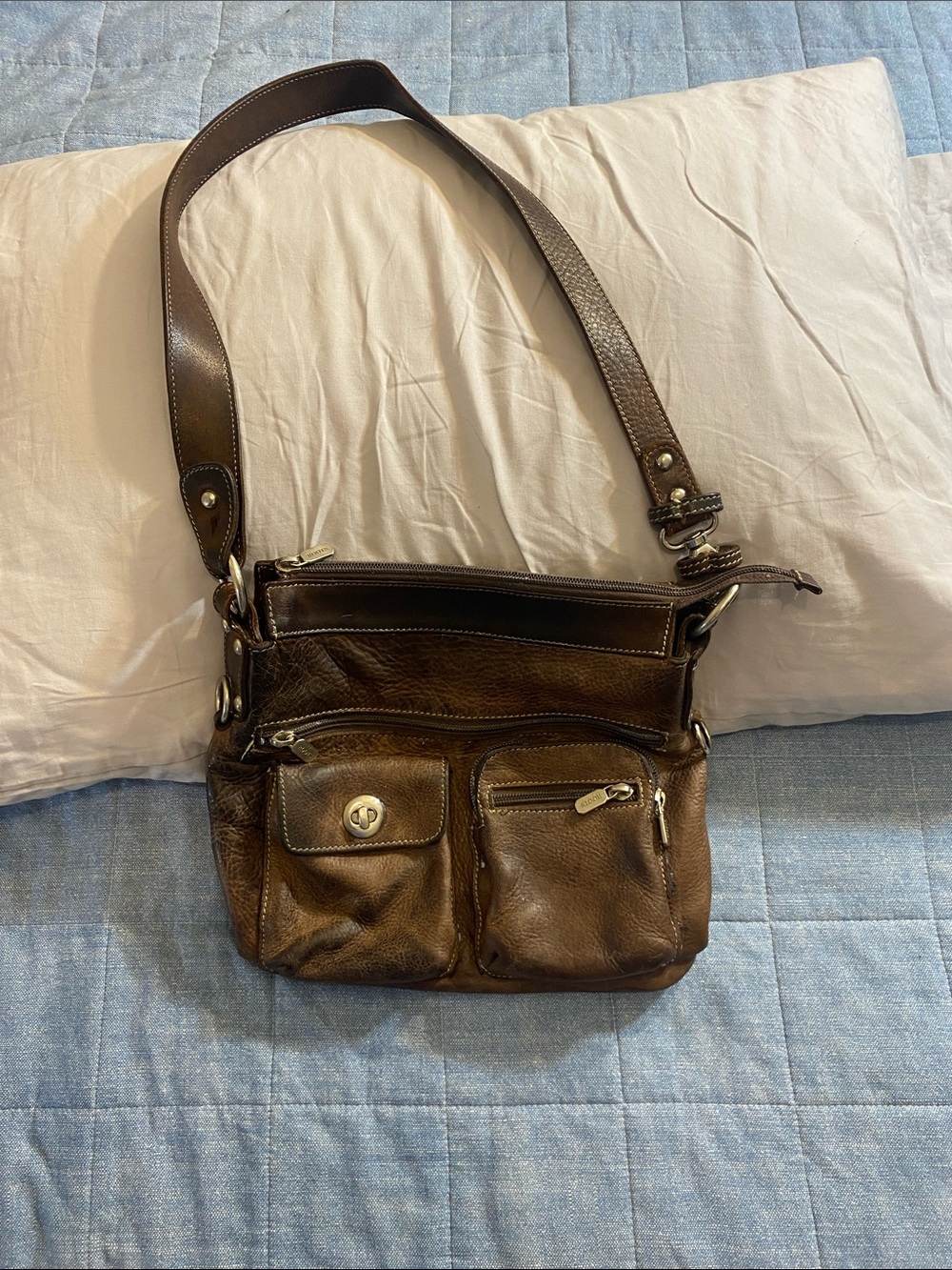 Genuine Brown  Leather Vinta Made in Canada Roots Shoulder  Bag